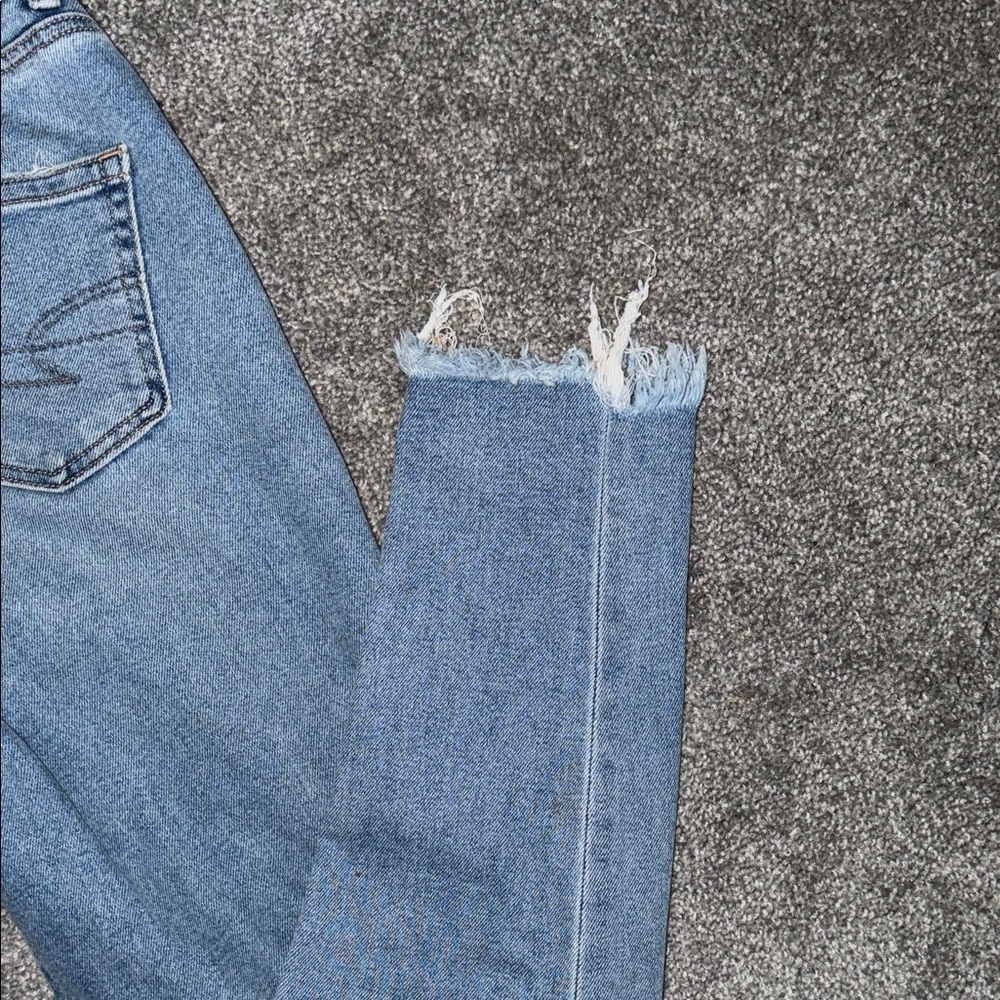 American Eagle Curvy Mom Jean stretch - Picture 5 of 6